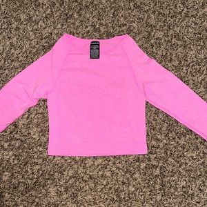 vs pink active crop top